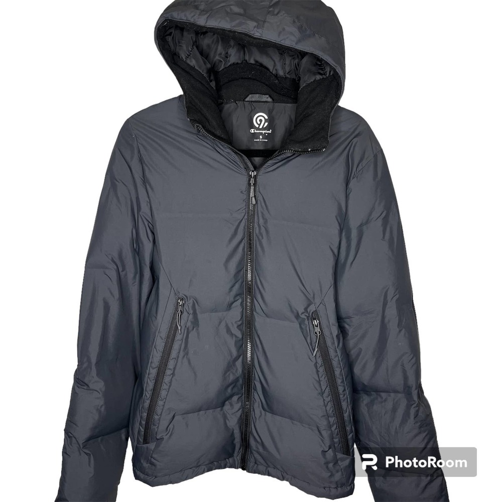 Champion Black Hooded Puffer Jacket‎ Size Small